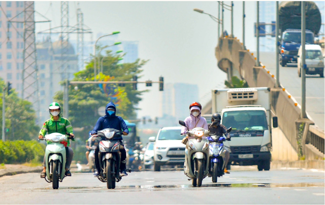 Dự báo thời tiết 12/8/2026: Miền Bắc, Trung Bộ tiếp tục hứng nắng nóng gay gắt - Ảnh 1.