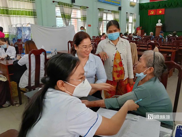 Tây Ninh “phủ sóng” khám sức khỏe miễn phí đến từng người dân - Ảnh 2.