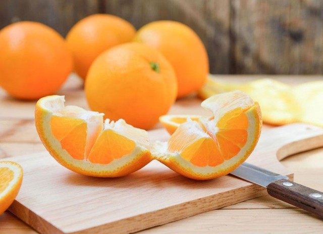 Không phải vỏ, đây là phần cực bổ dưỡng của quả cam, nhiều người không biết lại bỏ đi - Ảnh 2.