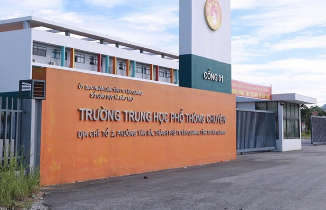 Thi lại tốt nghiệp THPT ở Tuyên Quang: 2 thí sinh không dự thi, Bộ giám sát toàn bộ quy trình- Ảnh 1.