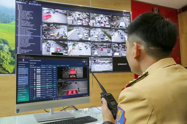 Đề xuất thông báo vi phạm giao thông trong 2 giờ, nộp phạt online - Ảnh 1.