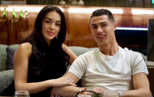 Hé lộ số tiền Georgina có thể nhận nếu ly hôn Ronaldo - Ảnh 1.