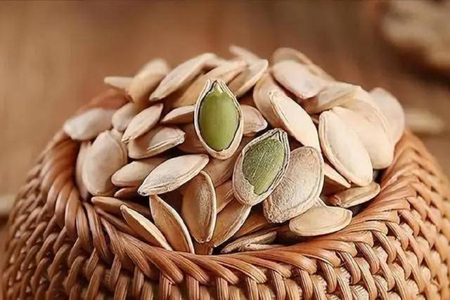 Loại hạt "tốt bậc nhất thế giới", hóa ra được trồng bạt ngàn ở Việt Nam - Ảnh 1.