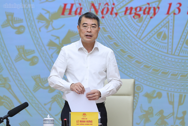 Thủ tướng y&ecirc;u cầu ng&acirc;n h&agrave;ng giảm l&atilde;i suất, đưa t&iacute;n dụng v&agrave;o đ&uacute;ng lĩnh vực - Ảnh 1.