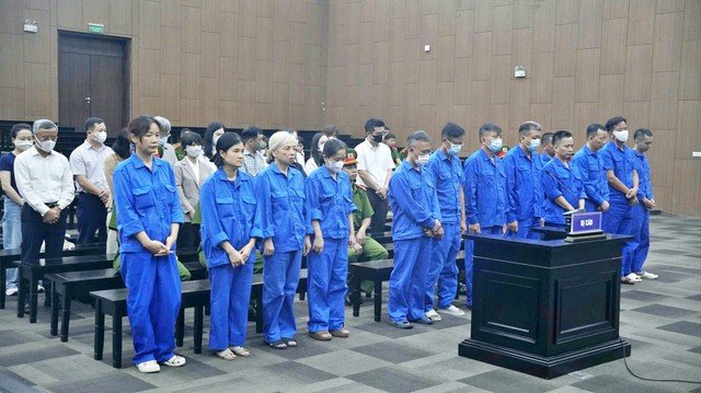 “Không chi tiền, hồ sơ của doanh nghiệp sẽ bị ngâm đến 2 năm” - Ảnh 1.