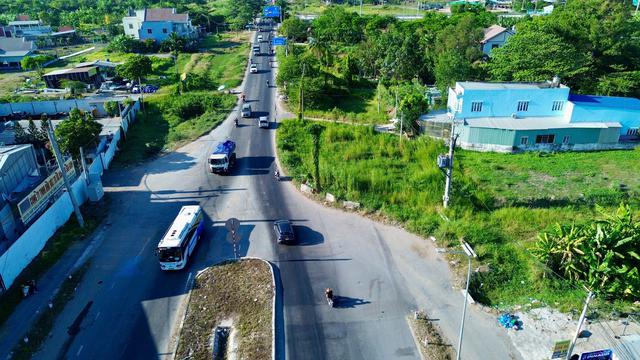 Liên kết vùng Tp.HCM - Long An - Tiền Giang rộng mở từ tuyến đường 6 làn xe sắp "về đích"- Ảnh 9.