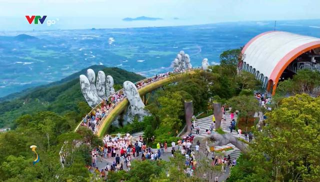 Đi đâu, ăn gì? Cẩm nang cho tín đồ mê xê dịch - Ảnh 2.