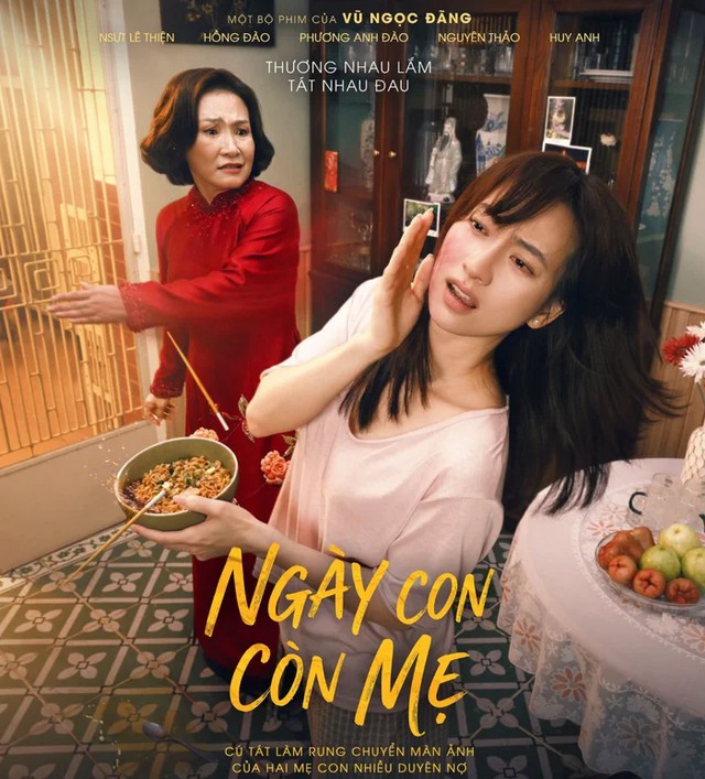 Chuyện gì khiến Phương Anh Đào bị nghệ sĩ Hồng Đào "tương tác vật lý"? - Ảnh 1.