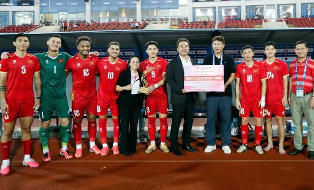 Vào chung kết AFF Cup 2026: Đội tuyển Việt Nam nhận thưởng cực khủng - Ảnh 2.