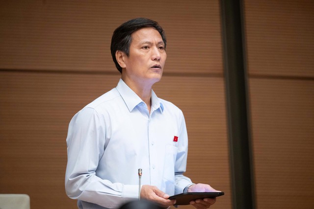 ĐBQH: Chung cư bị phá dỡ, quyền sở hữu căn hộ phải được bảo lưu- Ảnh 1.