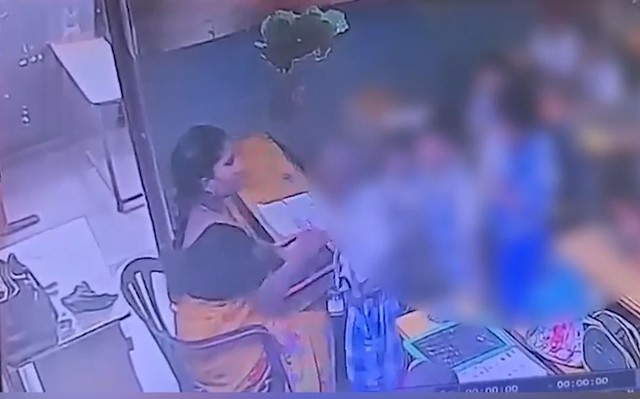 Bé trai 6 tuổi bất ngờ tử vong sau khi bị giáo viên tát - Ảnh 1.