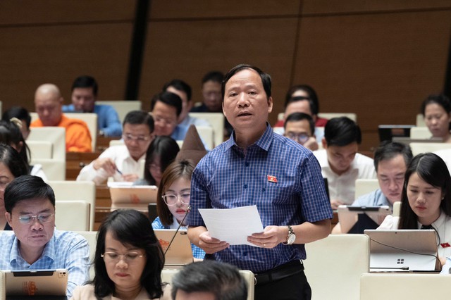 Có dự án bất động sản quảng cáo lung linh nhưng thực tế lại khác - Ảnh 2.
