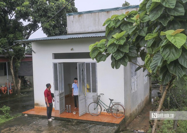 Cậu học trò nghèo xa mẹ từ 2 tuổi, mò cua bắt ốc mưu sinh đỗ Học viện chính trị - Ảnh 6.
