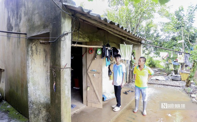 Cậu học trò nghèo xa mẹ từ 2 tuổi, mò cua bắt ốc mưu sinh đỗ Học viện chính trị - Ảnh 5.