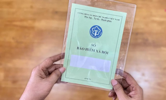Thủ tục nhận trợ cấp hằng tháng cho lao động chưa đủ điều kiện hưởng lương hưu - Ảnh 1.