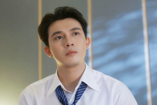 Nam diễn vi&ecirc;n c&oacute; đ&ocirc;i mắt "biết y&ecirc;u", đ&oacute;ng với ai cũng bị đồn y&ecirc;u bạn diễn- Ảnh 8.