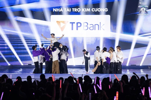 4 anh trai phải dừng cuộc chơi sau Live Stage 3 Tinh hà say hi - Ảnh 5.
