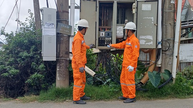 Điện lực Lâm Đồng vượt nhiều chỉ tiêu 6 tháng đầu năm, bảo đảm điện cho phát triển kinh tế - xã hội- Ảnh 2.