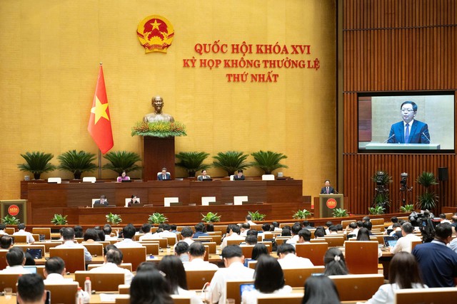 Quốc hội thông qua Luật sửa đổi 10 luật về nông nghiệp và môi trường - Ảnh 1.