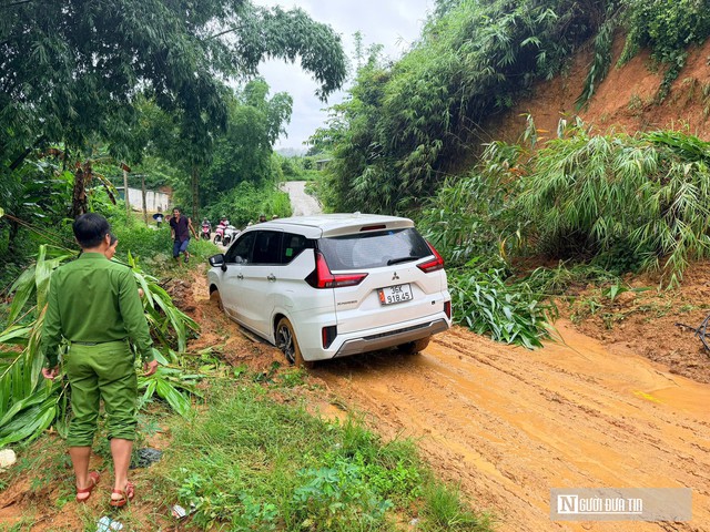 Mường Lát hoãn tựu trường vì mưa lũ, nhiều địa bàn bị chia cắt, cô lập- Ảnh 6.