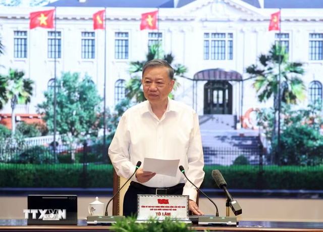 Tổng Bí thư, Chủ tịch nước Tô Lâm: Phấn đấu mỗi người dân được tiếp cận dịch vụ thiết yếu và cơ hội phát triển - Ảnh 1.