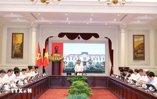 Tổng Bí thư, Chủ tịch nước Tô Lâm: Phấn đấu mỗi người dân được tiếp cận dịch vụ thiết yếu và cơ hội phát triển - Ảnh 2.