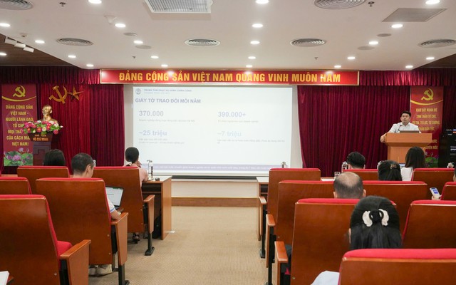 Hà Nội tập huấn sử dụng hệ thống chuyển, nhận văn bản điện tử giữa doanh nghiệp và cơ quan nhà nước- Ảnh 1.