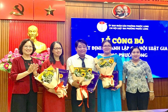 Tp.Hồ Ch&iacute; Minh: Ra mắt Chi hội Luật gia phường Phước Long- Ảnh 1.