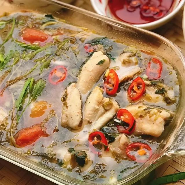 Loài cá "độc lạ" dài hàng mét, chứa "báu vật" ở bụng có giá cả triệu đồng/kg - Ảnh 4.