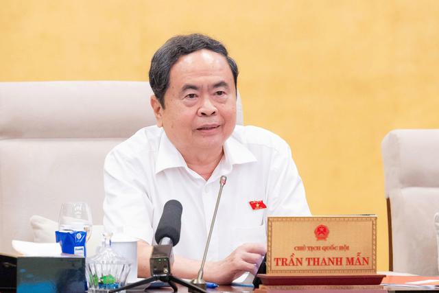 Chủ tịch Quốc hội ký ban hành các nghị quyết về công tác nhân sự - Ảnh 1.