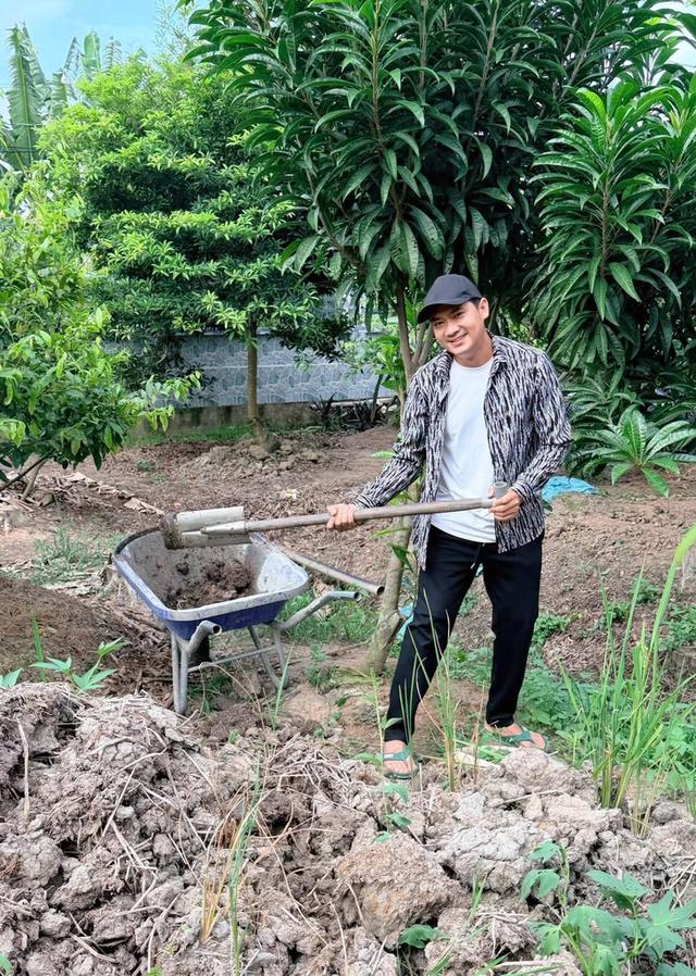Nam diễn viên Minh Luân, báo hiếu cha mẹ bằng căn nhà 300m2 ở quê - Ảnh 8.