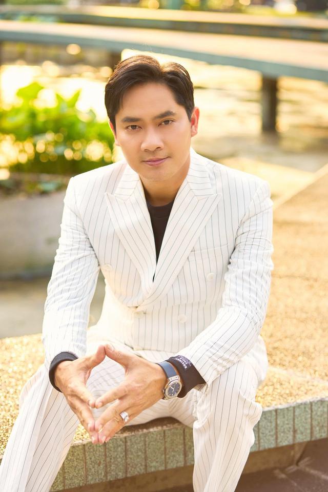 Nam diễn viên Minh Luân, báo hiếu cha mẹ bằng căn nhà 300m2 ở quê - Ảnh 1.
