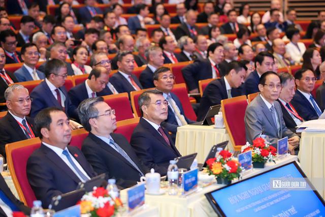 Bộ trưởng Lê Hoài Trung: Ngoại giao phục vụ phát triển cần chuyển từ “hỗ trợ” sang “kiến tạo” - Ảnh 2.