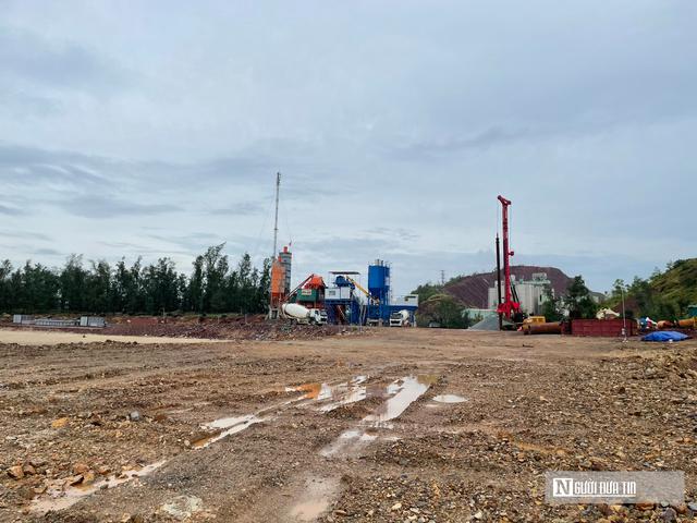 Nghệ An tăng tốc đầu tư hạ tầng, khơi thông nguồn lực tạo đà tăng trưởng hai con số- Ảnh 1.