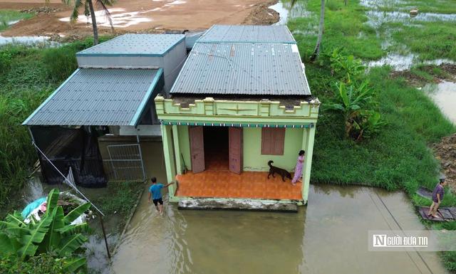 Dự án khu đô thị khiến 60 hộ bị ảnh hưởng, dân phải lội nước vào nhà - Ảnh 2.