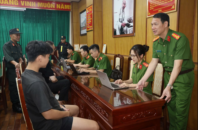 Phát hiện, bàn giao 8 đối tượng Interpol truy nã đỏ cho Hàn Quốc trong vụ lừa đảo 327 tỷ đồng- Ảnh 3.
