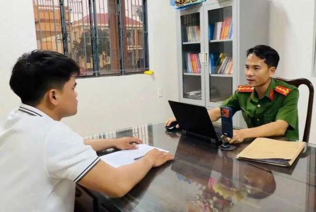 Tạm giữ người đàn ông bạo hành con gái của nhân tình- Ảnh 2.