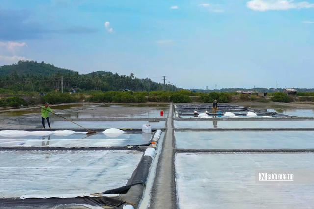 Đắk Lắk: Giữ hồn làng muối 300 năm, mở lối sinh kế cho diêm dân- Ảnh 2.