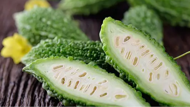 Loại quả "xấu xí" nhưng giàu vitamin, cứ ra chợ là thấy - Ảnh 2.