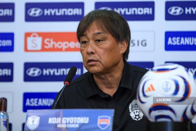 HLV Campuchia thừa nhận: "Không tìm ra điểm yếu của đội tuyển Việt Nam" - Ảnh 1.