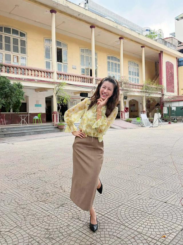 Trình Mỹ Duyên - Cô giáo dạy Hoá đang gây sốt phim giờ vàng- Ảnh 1.