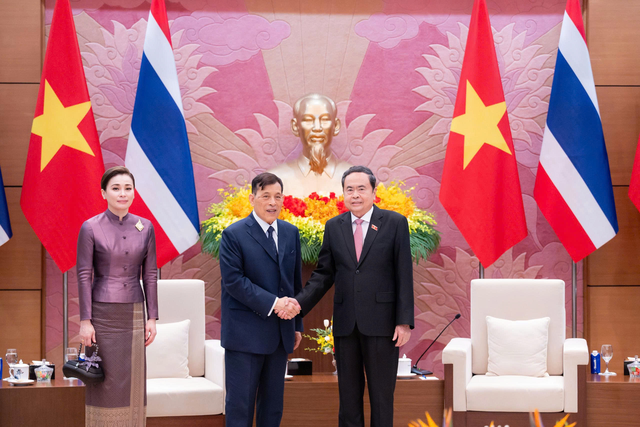 Chủ tịch Quốc hội Trần Thanh Mẫn hội kiến Nhà Vua và Hoàng hậu Thái Lan- Ảnh 1.