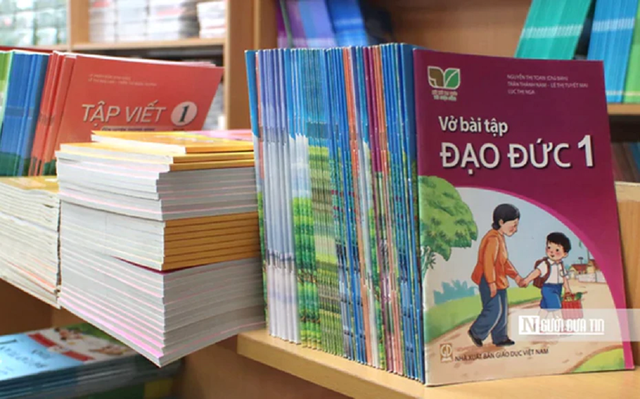 Thiếu SGK năm học 2026-2027: Địa phương “chậm” miễn phí, nhu cầu tăng đột biến cận khai giảng - Ảnh 1.