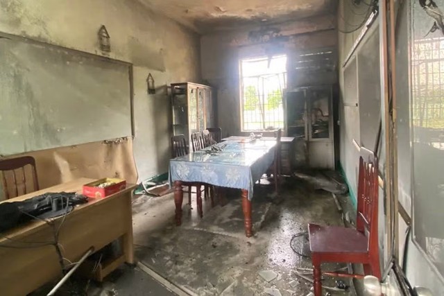 Cháy trường tiểu học ở Quảng Ngãi, thầy hiệu phó tử vong- Ảnh 2.