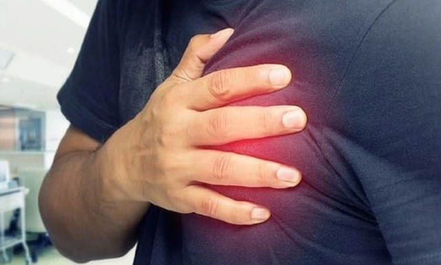 Nam huấn luyện viên đột ngột tử vong sau buổi tập, bác sĩ cảnh báo 3 dấu hiệu này- Ảnh 1.