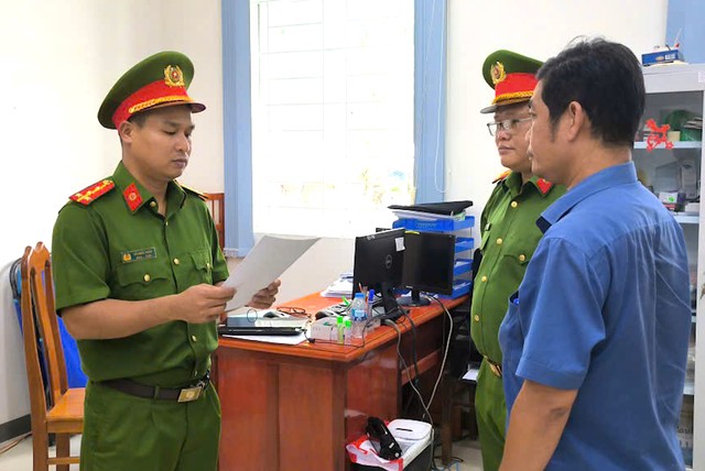 Khởi tố nguyên kế toán Trung tâm Phát triển quỹ đất 'rút ruột' hơn 1,5 tỷ đồng - Ảnh 1.