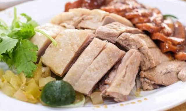 Muốn ngan luộc mềm, thơm, không hôi, đừng bỏ qua bước này - Ảnh 1.