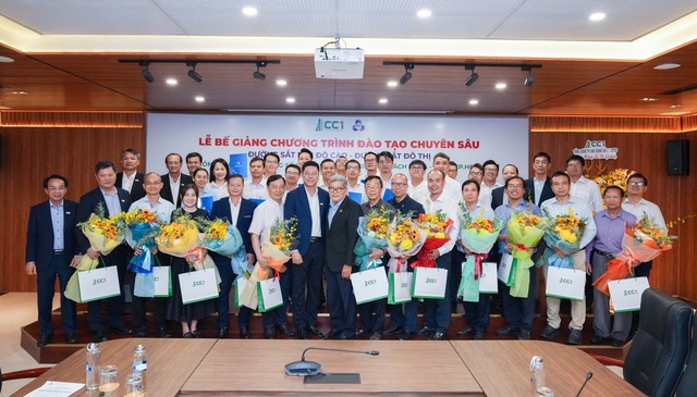 CC1 và Đại học Bách Khoa - ĐHQG-HCM hoàn thành chương trình đào tạo chuyên sâu về đường sắt tốc độ cao - Ảnh 1.