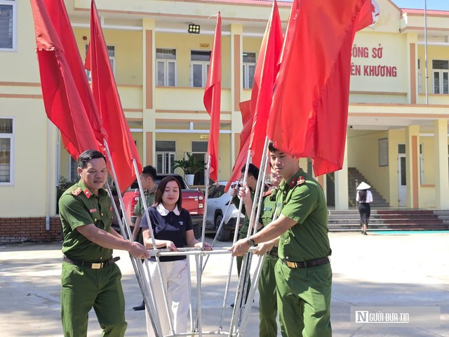 Từ lớp học biên cương đến đêm hội Trung thu ấm áp của trẻ em vùng biên Thanh Hóa - Ảnh 2.