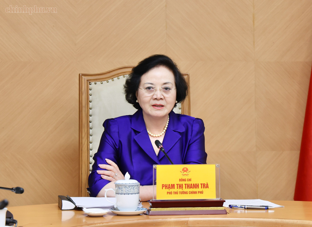 Ph&oacute; Thủ tướng: Tiền lương giai đoạn mới phải thu h&uacute;t được nh&acirc;n lực chất lượng cao v&agrave;o khu vực c&ocirc;ng - Ảnh 1.